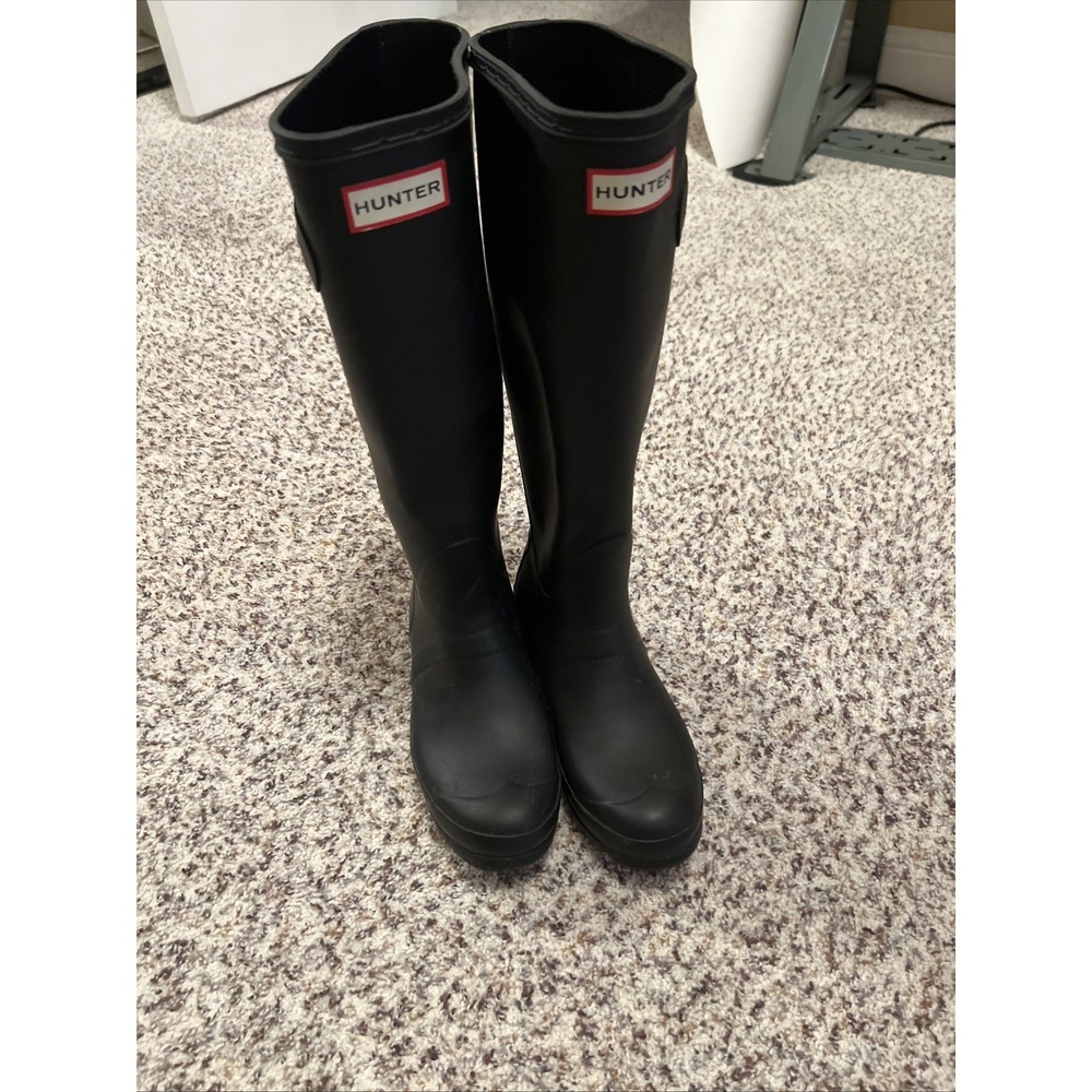 HUNTER Original Black Matte Tall Rainboots size 6 US 37 EU